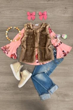 2 Piece - Pink Floral Fur Vest Set