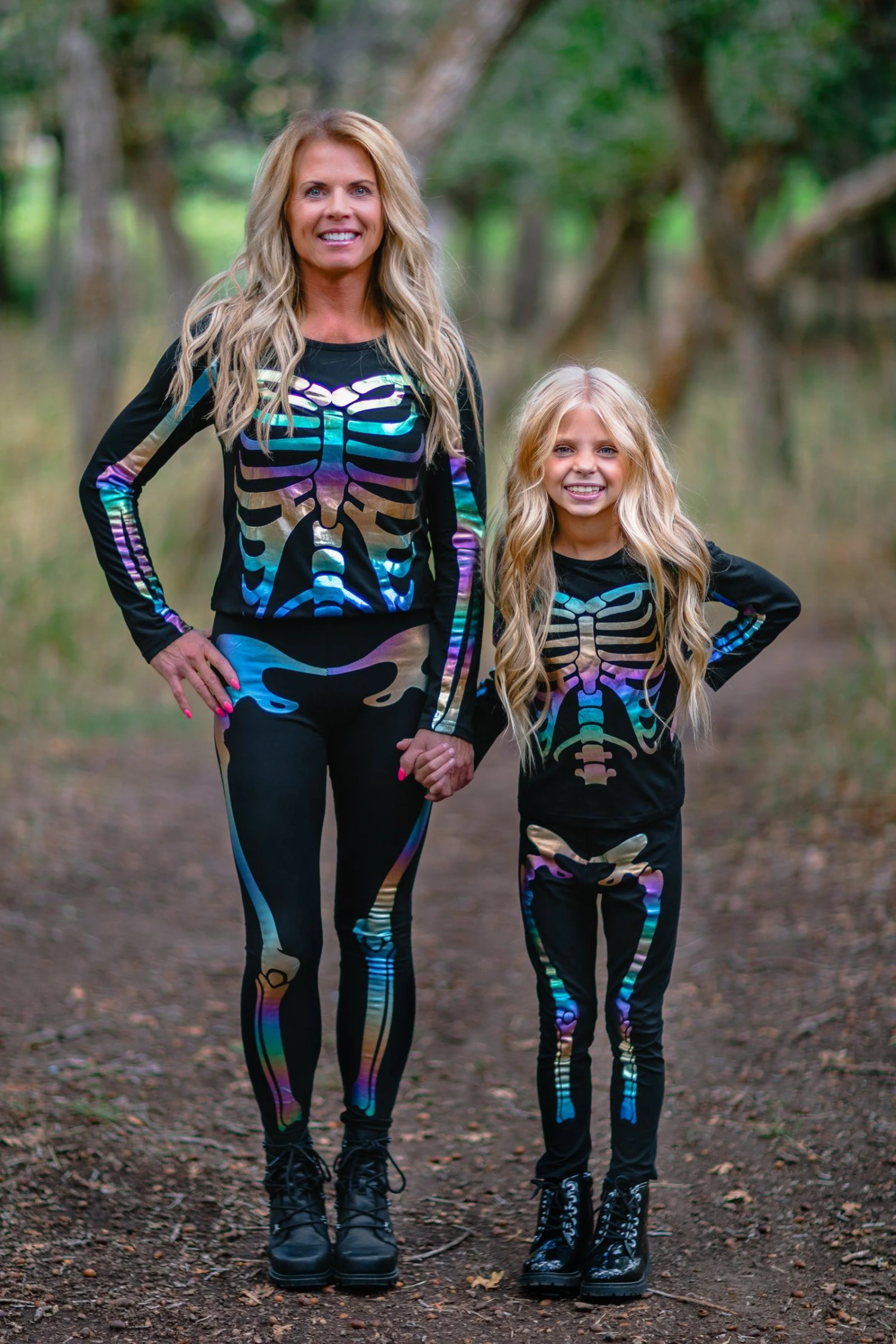 Mom & Me - Holographic Skeleton Costume Set 4 Mom & Me - Holographic Skeleton Costume Set - Image 2