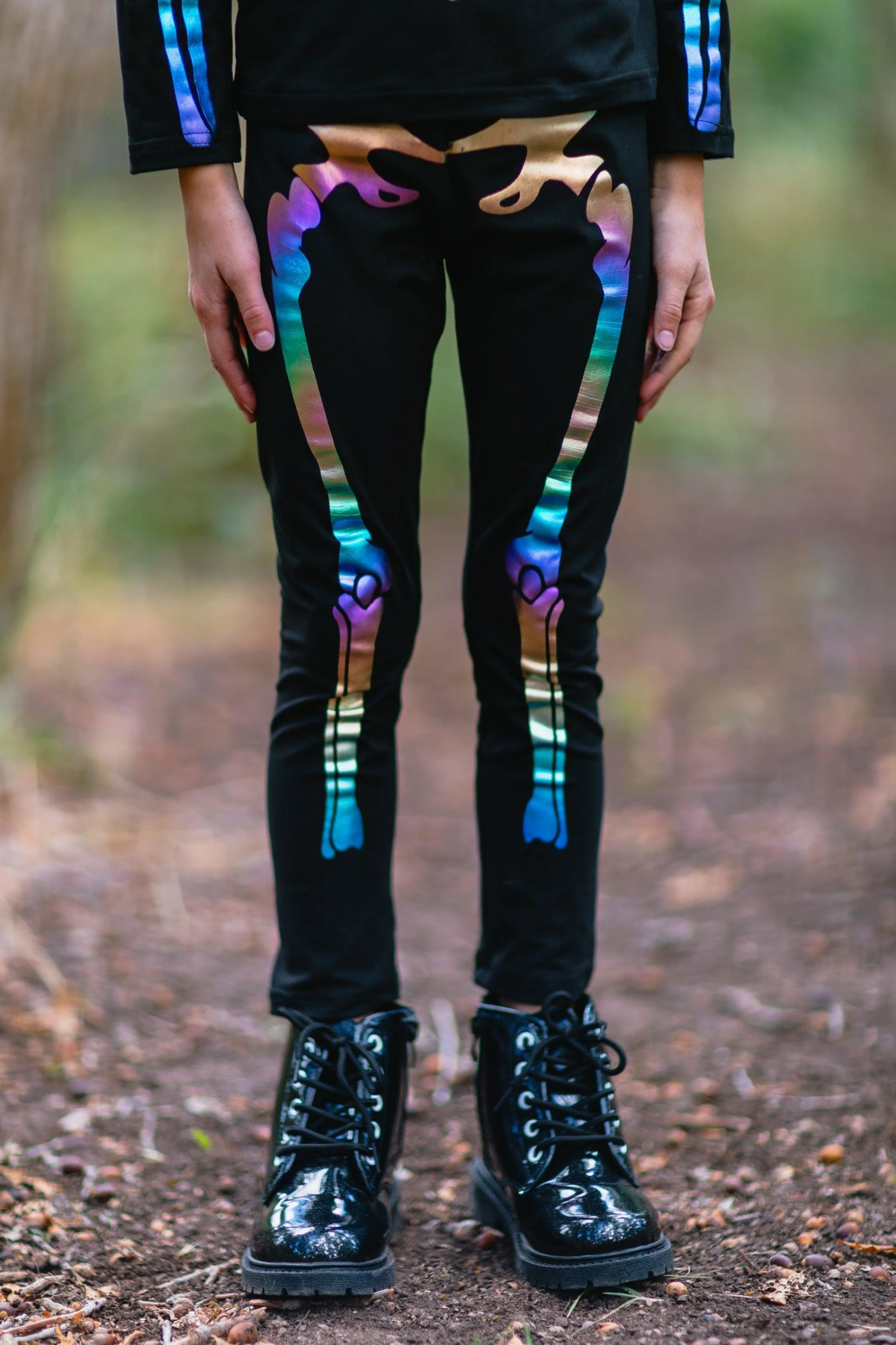 Mom & Me - Holographic Skeleton Costume Set 8 Mom & Me - Holographic Skeleton Costume Set - Image 6